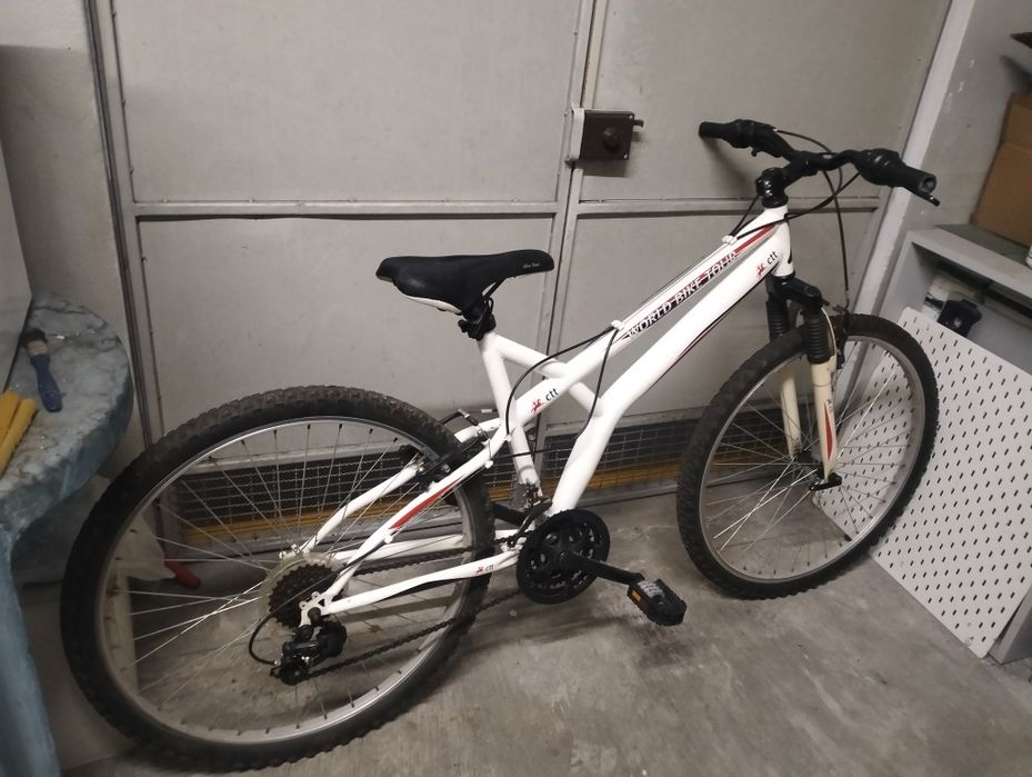 Bicicleta World Bike Tour CTT