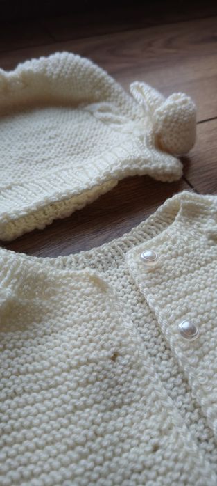 Ręcznie robiony sweter z czapką roz. 74