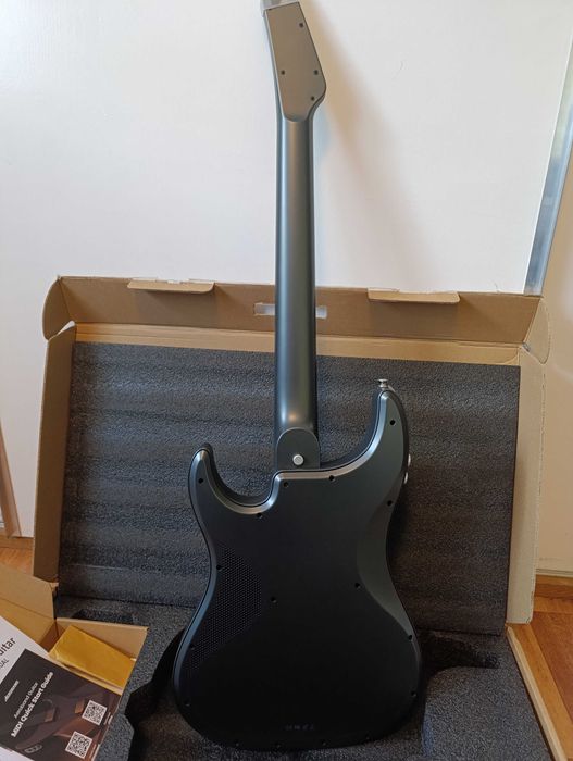 Smart gitara cyfrowa AeroBand Guitar | Kontroler MIDI | Głośnik | Komplet