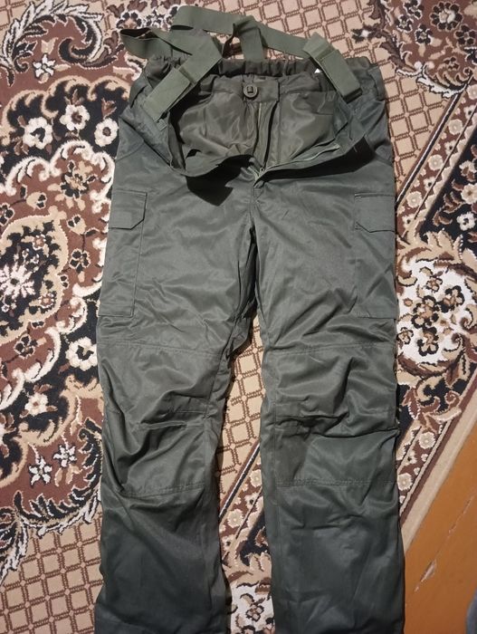 Штани вітровологозахисні зимові з утеплювачем, з підтяжками.  Олива