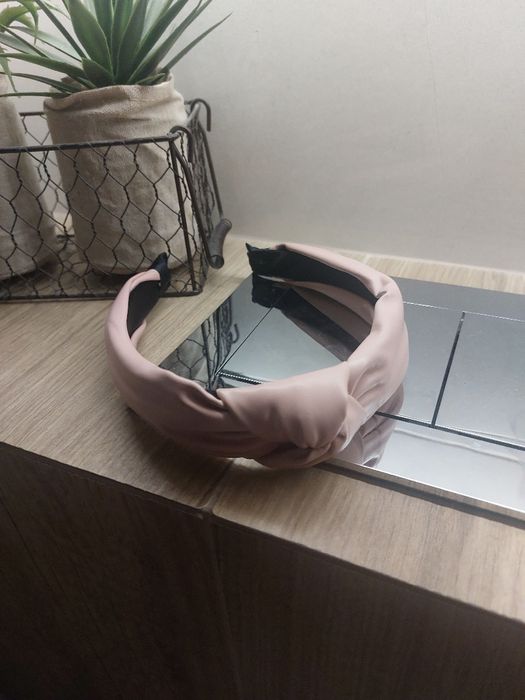 Ozdobna opaska do włosów