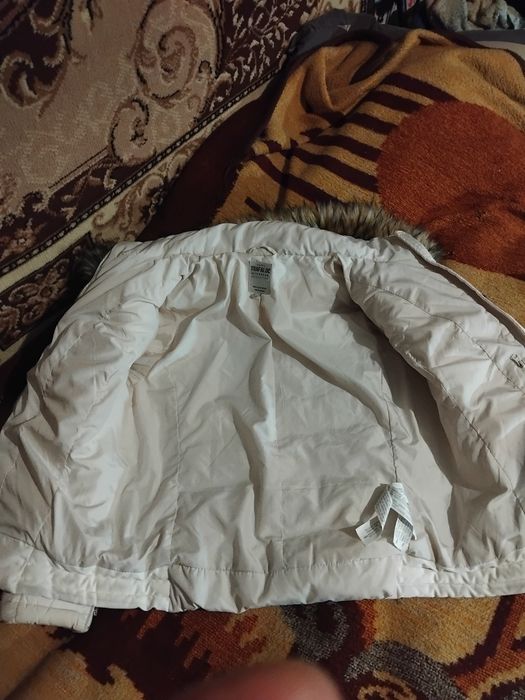 Куртка для дівчинки(ZARA) розмір M
