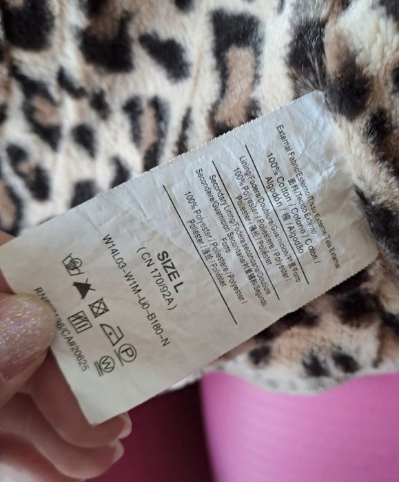 Guess l trencz kurtka l
