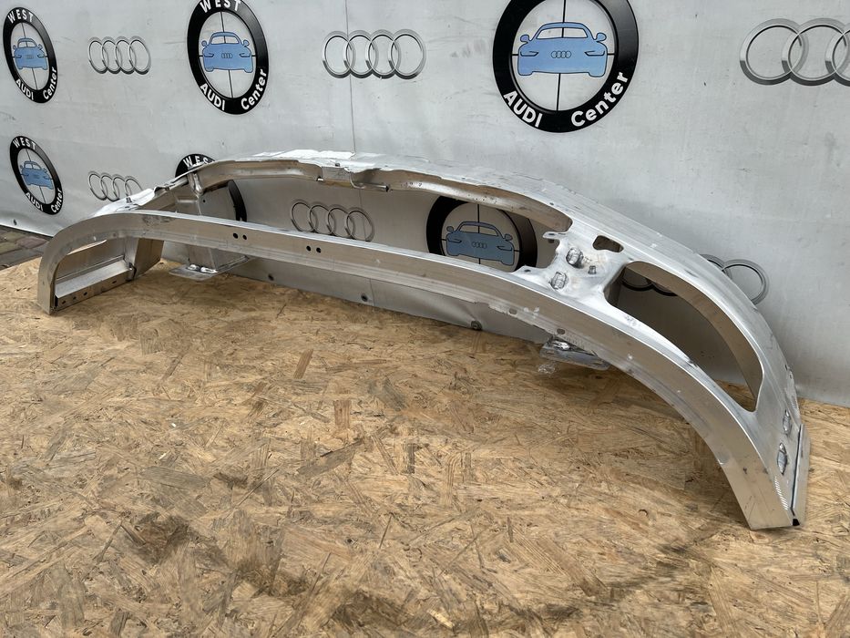 Підсилювач Audi A5 B10 балка бампера ауді а5 б10