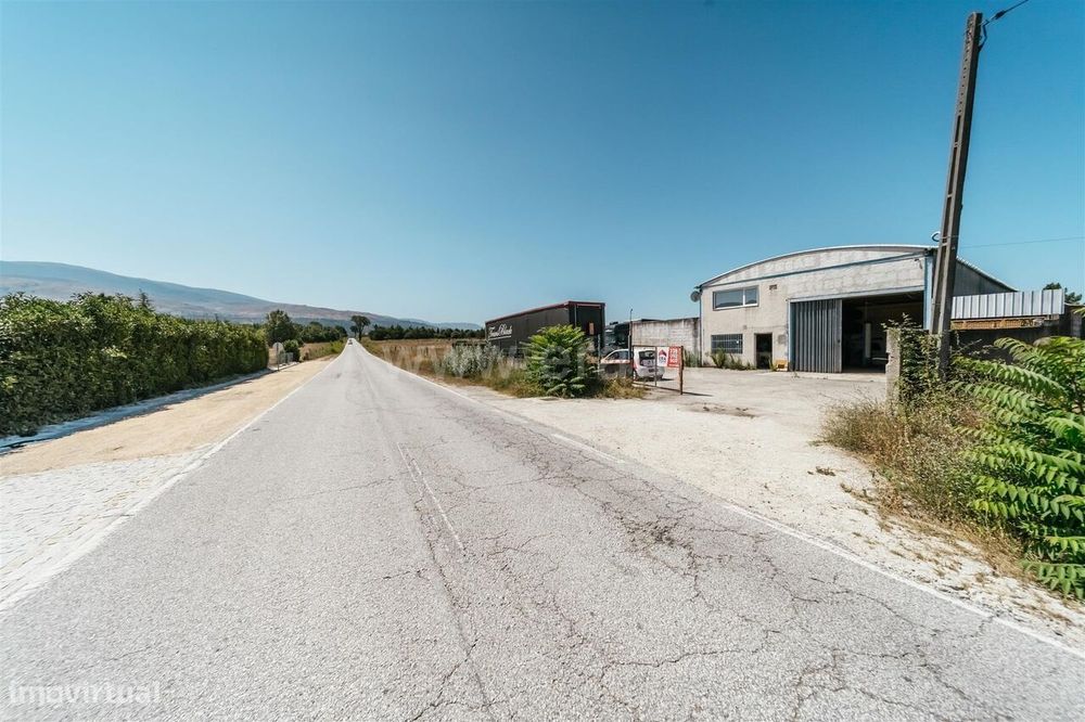 Armazém / Gouveia, Melo e Nabais