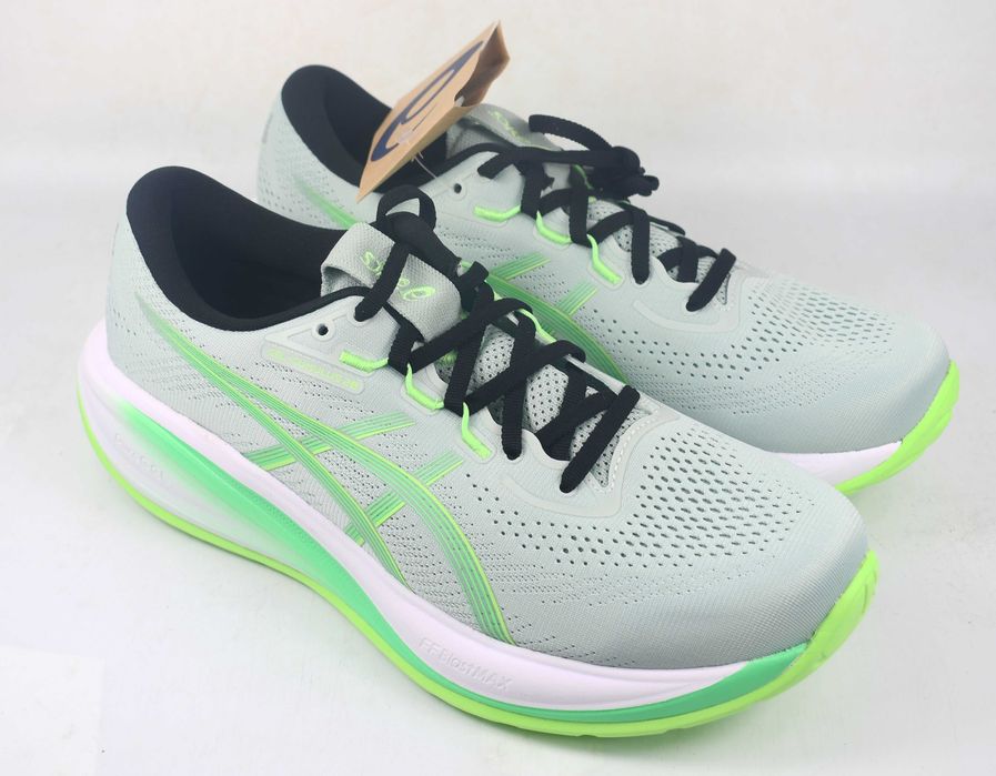 Buty do biegania Asics Gel-Cumulus 28 roz. 42,5