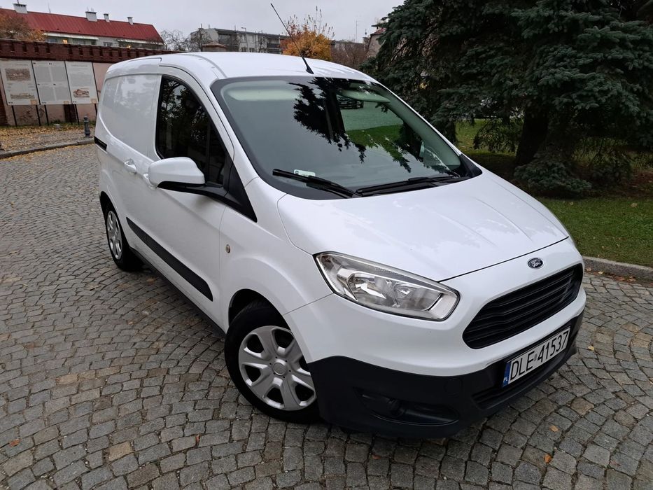 Ford Transit Courier