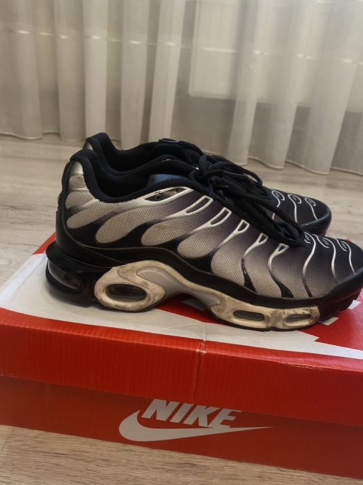 Кросівки Nike Tn(42 розмір)