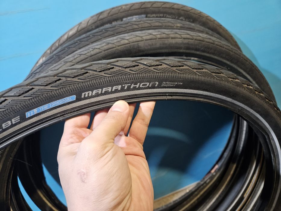 Continental contact plus  Schwalbe Kenda