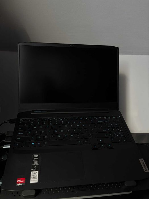 Lenovo IdeaPad Gaming 3 |  Ryzen 7 4800H | 32 GB RAM | 120 Hz