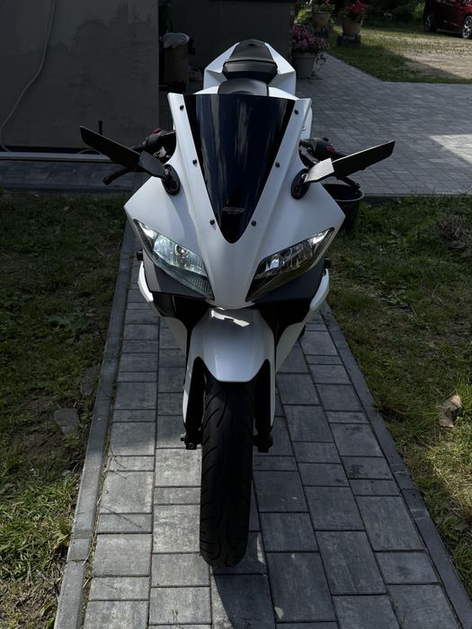 Yamaha yzf r125
