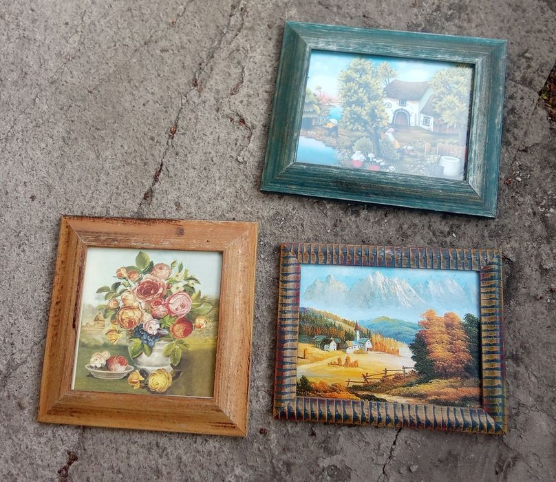 Набор три картины на стену под стеклом