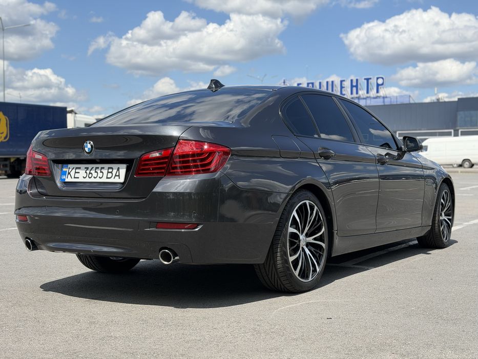 BMW 535i xDrive 2016