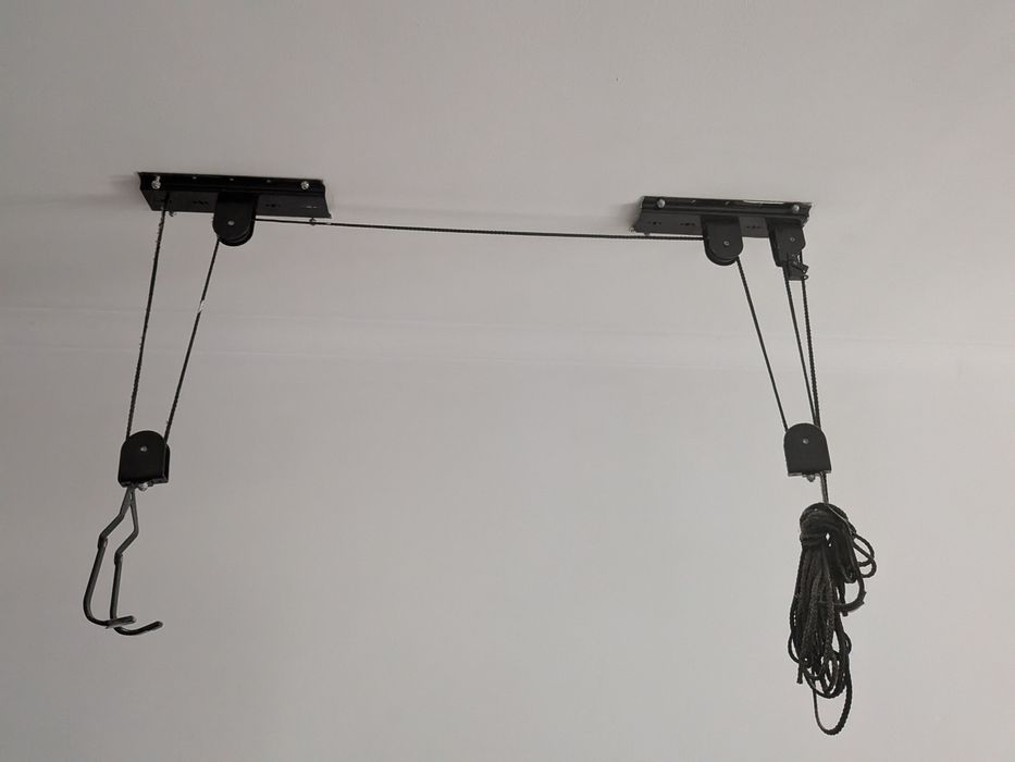 Suporte / Elevador de Teto para Bicicleta (Roldanas) - Usado