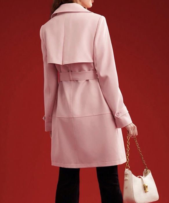 Pastelowy plaszczyk.