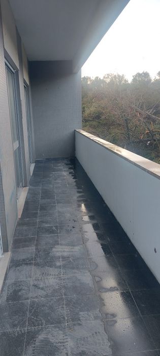 Arrendamento T4 zona central de Leiria