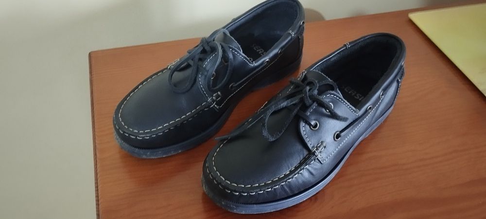 Sapatos vela azuis menino