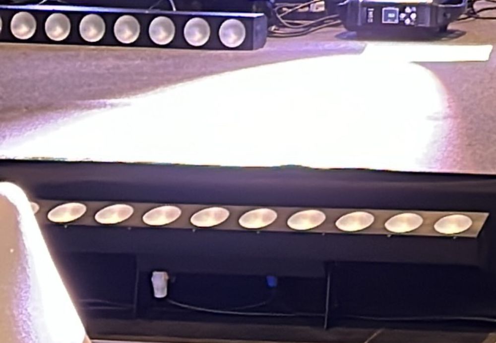 COB 10*20W RGBW Dmx Led Bar (Like New)64552833522947120