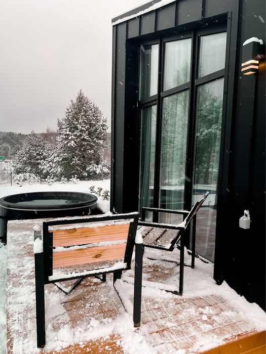 Оренда будинку з чаном та басейном подобово