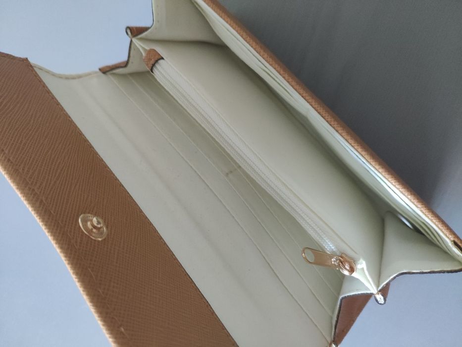 Portfel damski beżowy