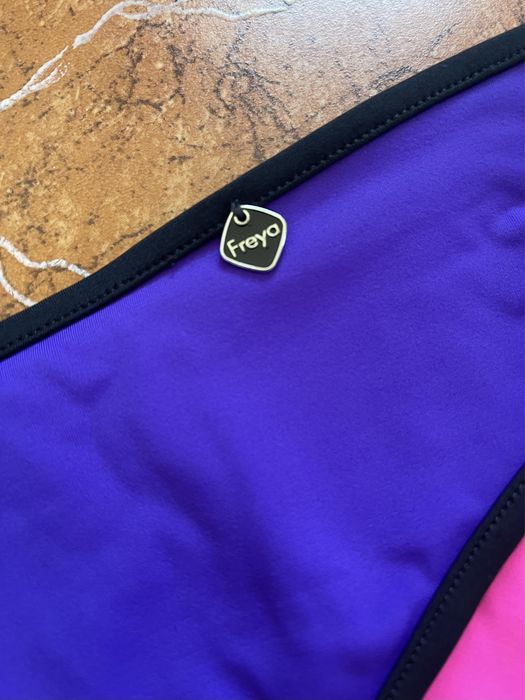 Купальні плавки