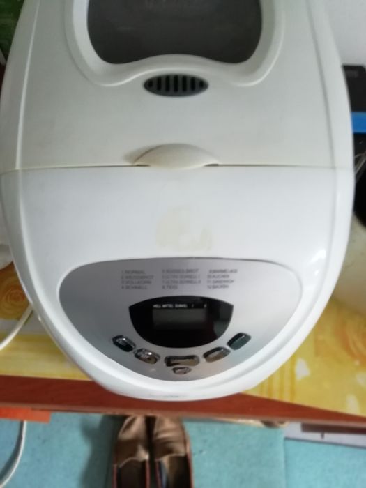 Máquina fazer pão - COMO NOVA