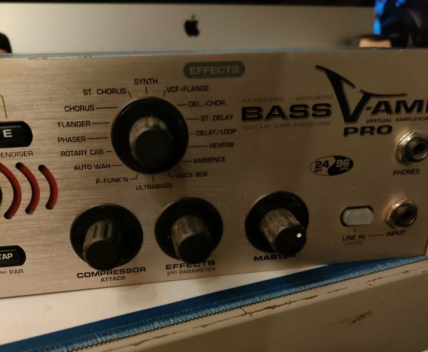 Behringer Bass V-Amp Pro