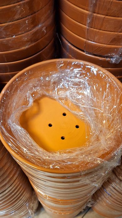 Miska ceramiczna dla gołębi miski dla gołębi.