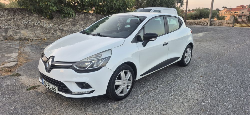Clio IV  2018 bi combustível