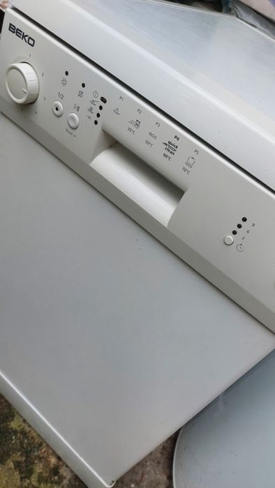 Посудомийна машина