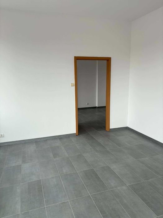 POWIERZCHNIA BIUROWA do wynajęcia 45,89 m2 - Sarańska 4,  98-200 Sieradz