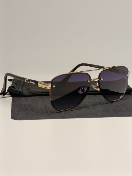 Cartier Santos ( Gold / Black )