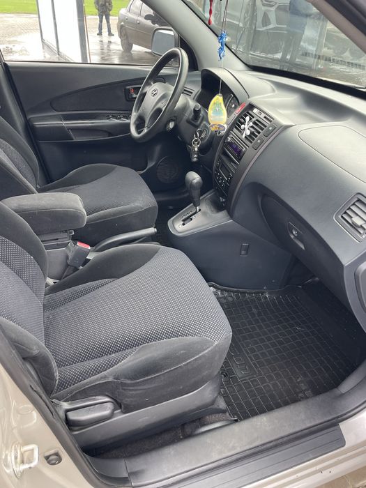 Huyndai Tucson 2009 2.0 диз Автомат