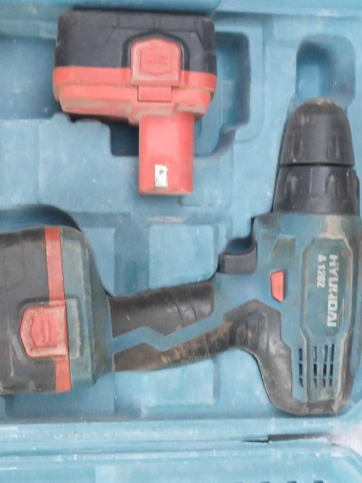 Шуруповерт Hyundai A 1202 б/у: 500 грн. - Електроінструмент Сміла на Olx