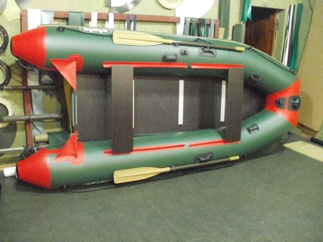 Лодка надувная моторная/гребная "Stels"