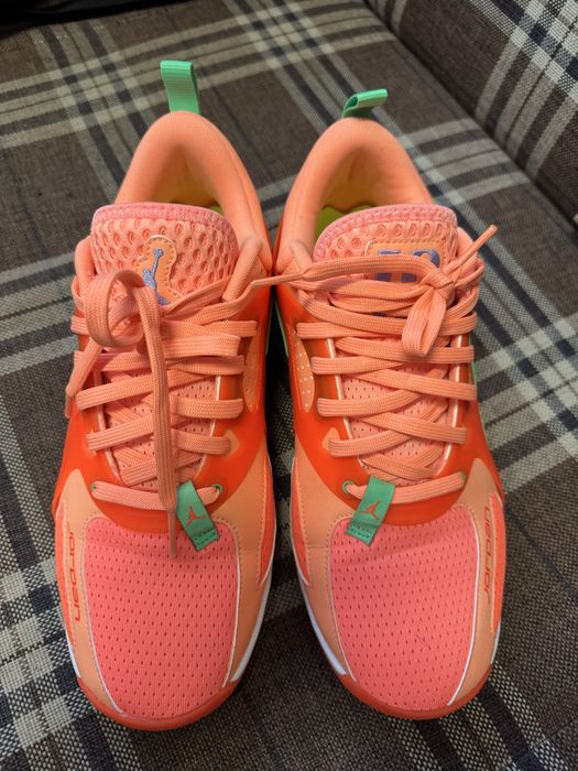 Buty sportowe Jordan Heir Sneaker pomarańczowe 43,0