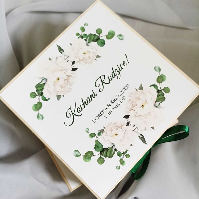 Drewniane zaproszenie na ślub dla rodziców - BIAŁA PIWONIA