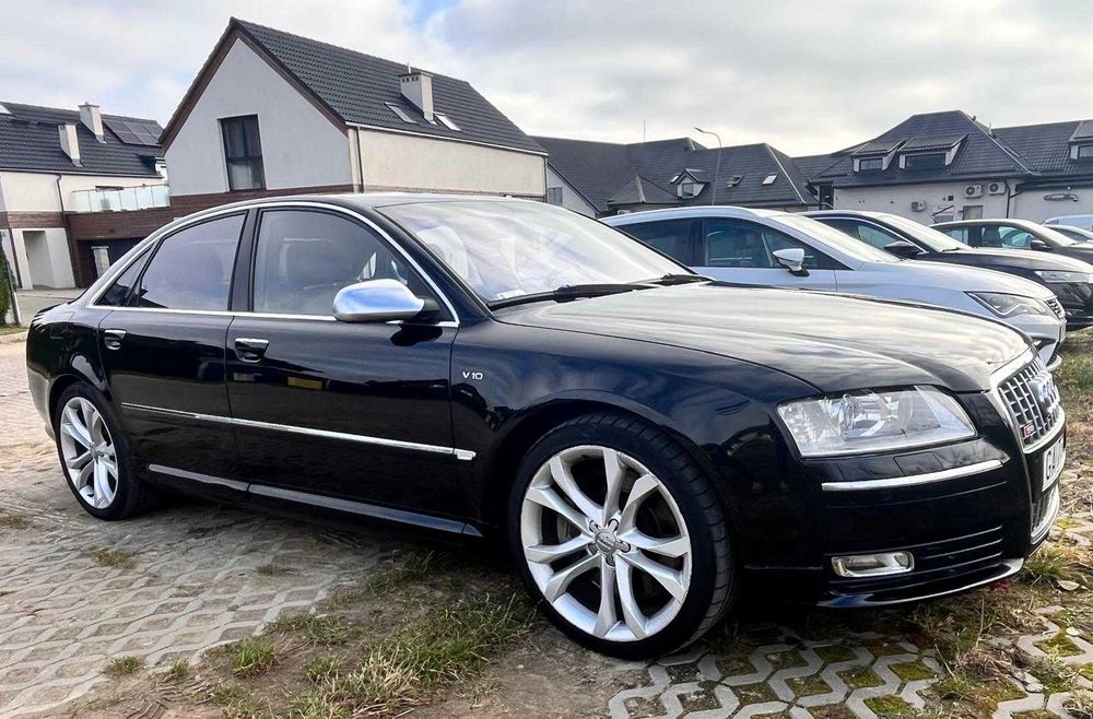 Audi S8 5.2 V10 2006