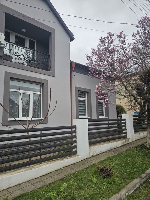 Продаж    Будинку  центр  Чернівці