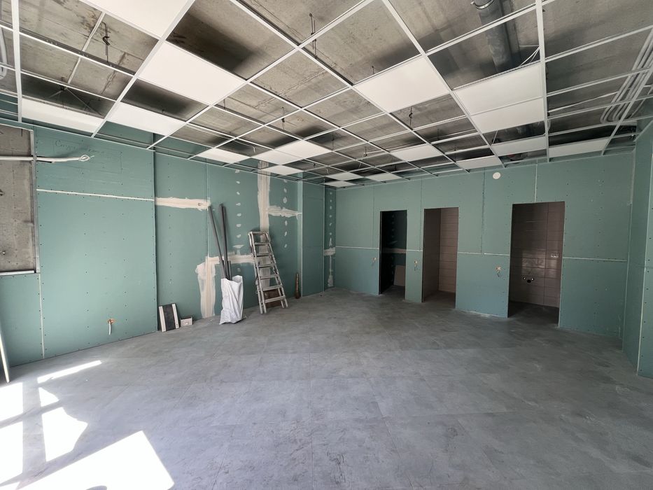 Без%,продам магазин 42м.кв,Лукьяновка,Глубочицкая,17,Подол