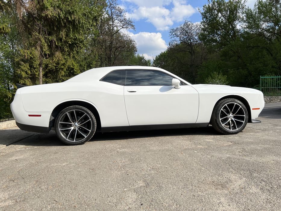 dodge challenger 3.6 SXT plus blacktop 2019
