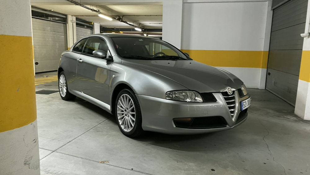 Alfa Romeo GT 1.9 Jtd - único dono, comprado novo por mim