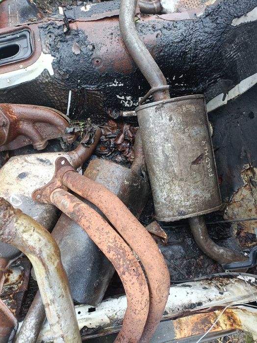 Штани резонатор форд ескорт колектор глушак