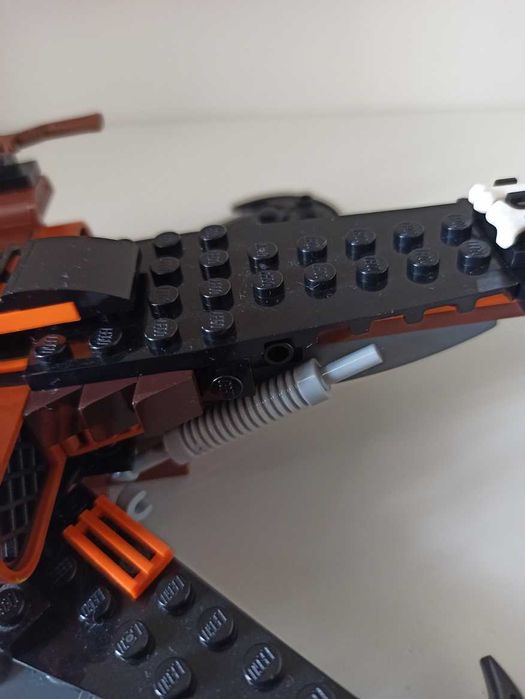 Lego Ninjago Podniebny rekin Sky Shark 70601