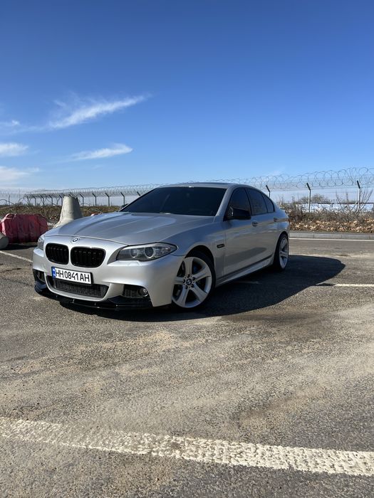 Bmw 5 серія 2012 VIN WBAFR7C55DC824383 фото оголошення 5 з 13