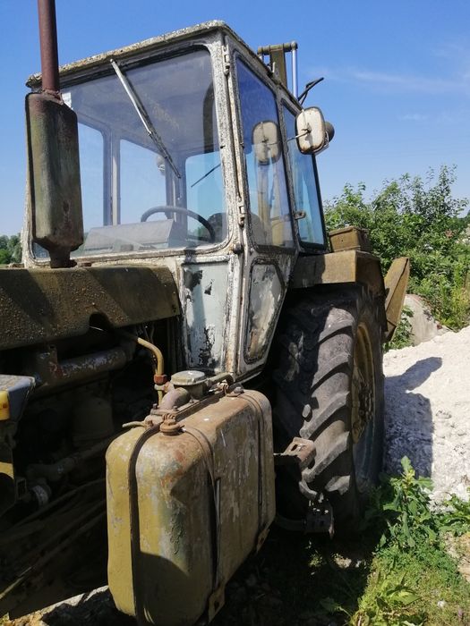 Продам трактор екскаватор