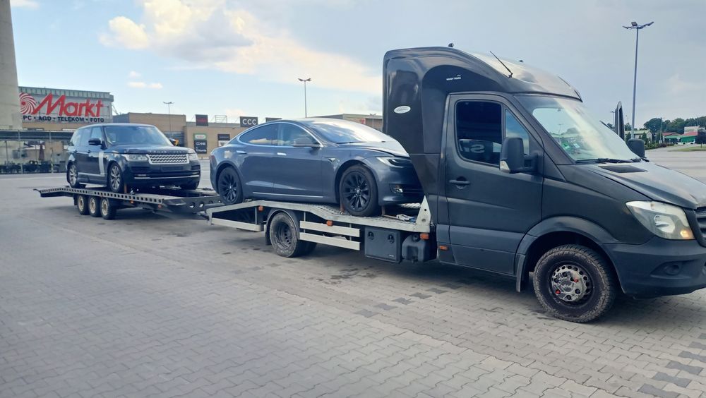 PomocDrogowa AutoLaweta Wynajem Wypożyczalnia BUSÓW 9osób transport