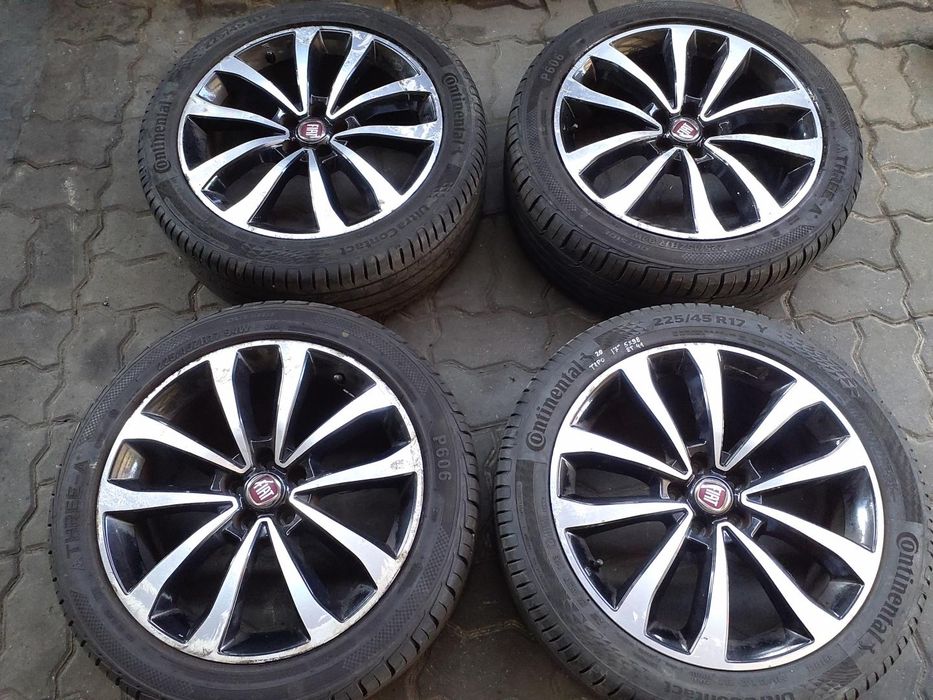 Jantes Fiat R17 Com Pneus 225/45 Furação 5X98