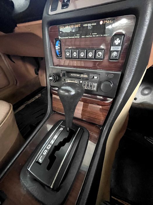 Mercedes-Benz W123 300D Turbodiesel | 1982 | OM617 Turbo | Automático