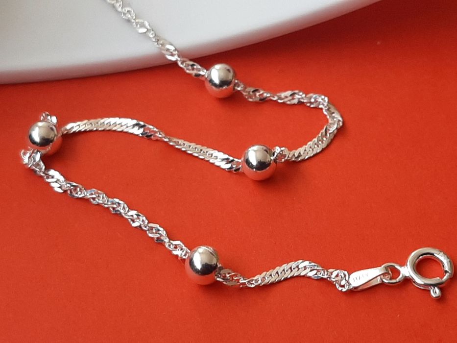 Srebrna damska bransoletka próby.925